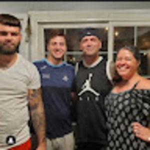 Meet your Posher, Devin